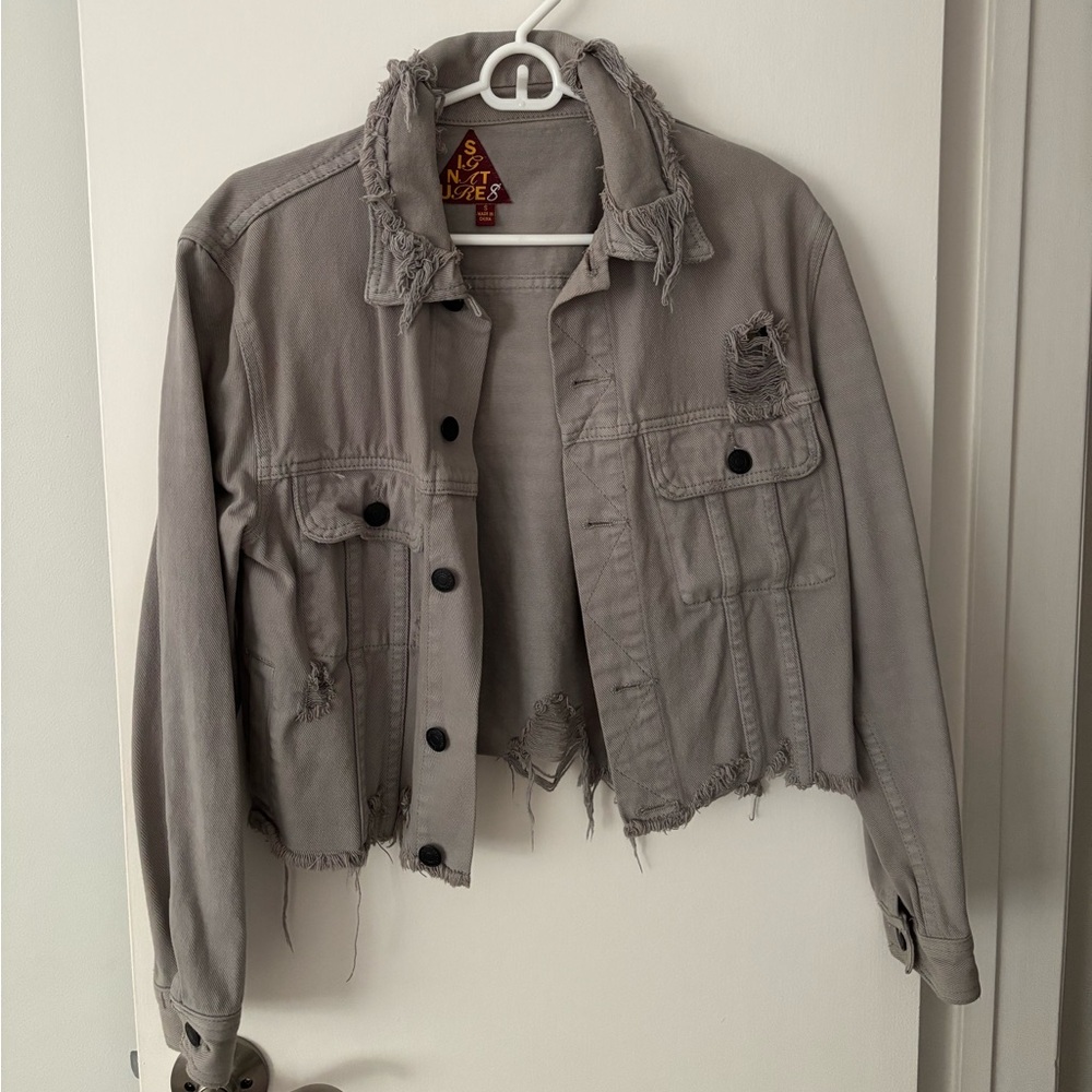 Grey denim cropped jacket